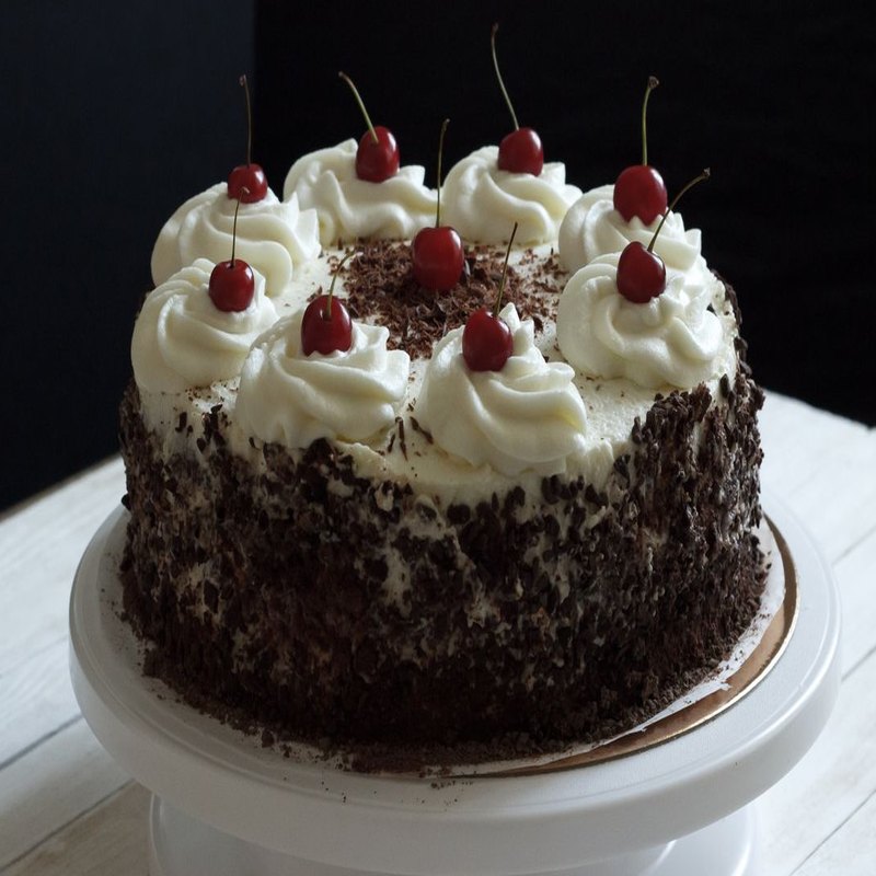 Cakes & bakery