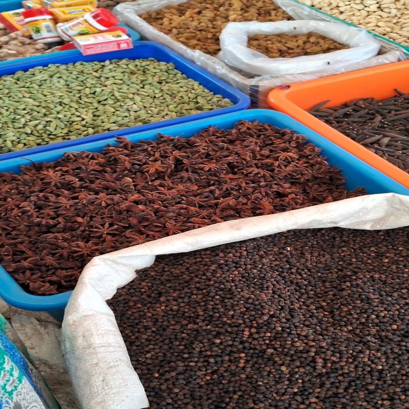 Spices & masalas