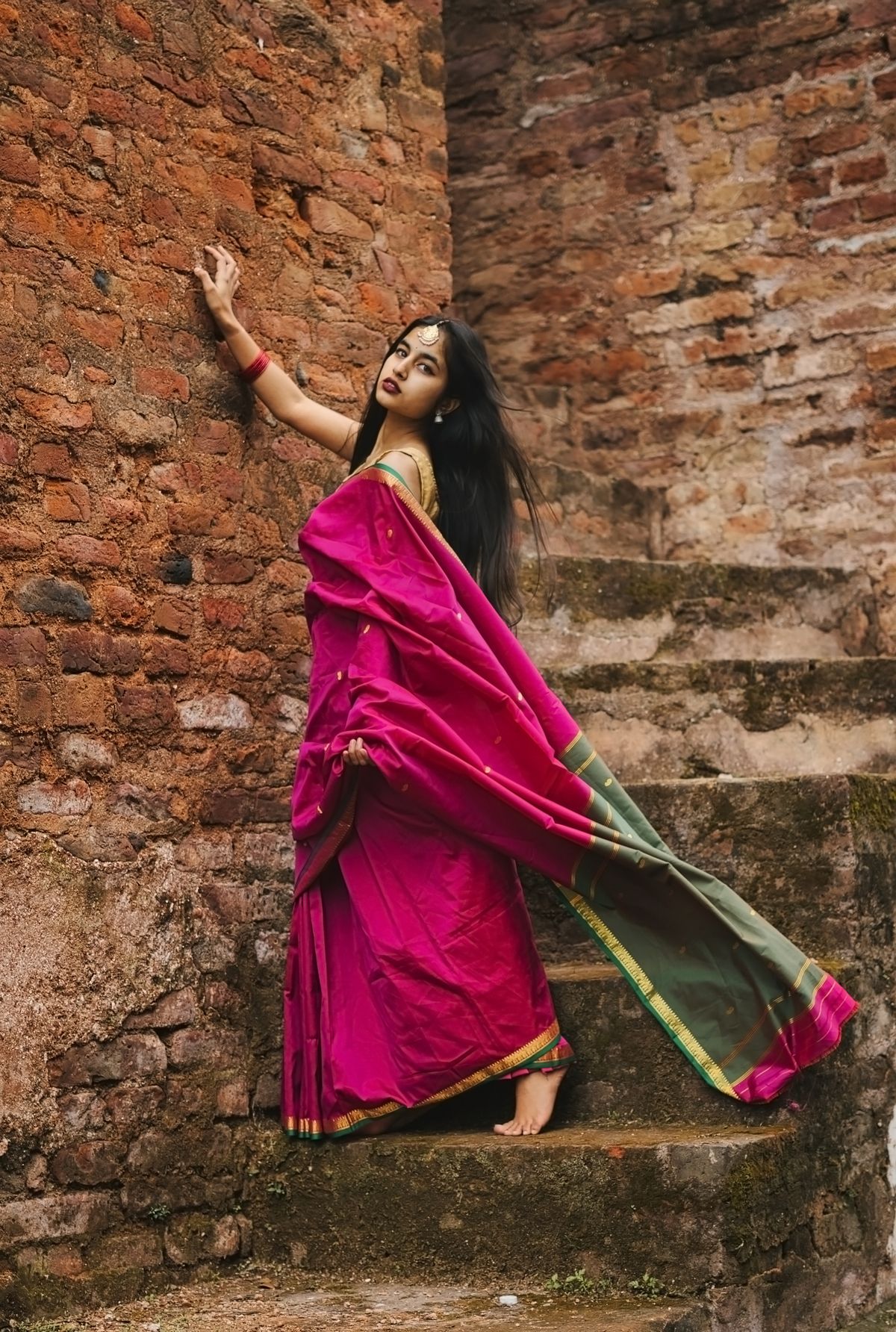 Rani Pink Gadwal Silk with Green Border